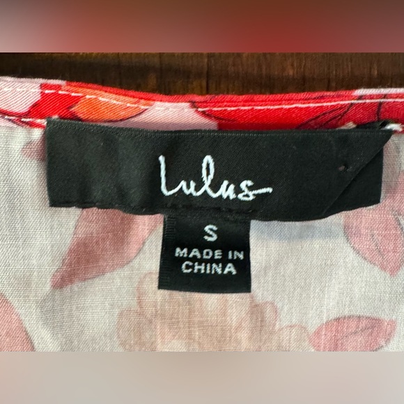 Lulu’s Vacay Dreams Blush Pink Floral Print Button Up Crop Top- Small - Picture 5 of 7